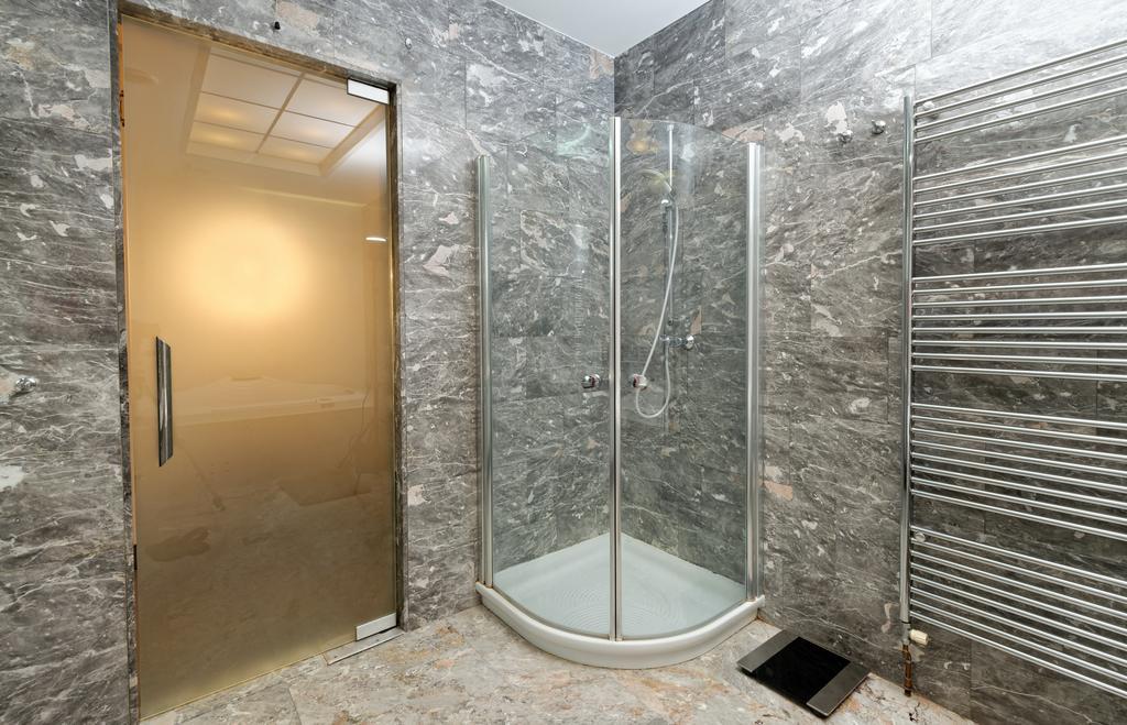 Neoclassical Luxury Apartment Ljubljana Bagian luar foto